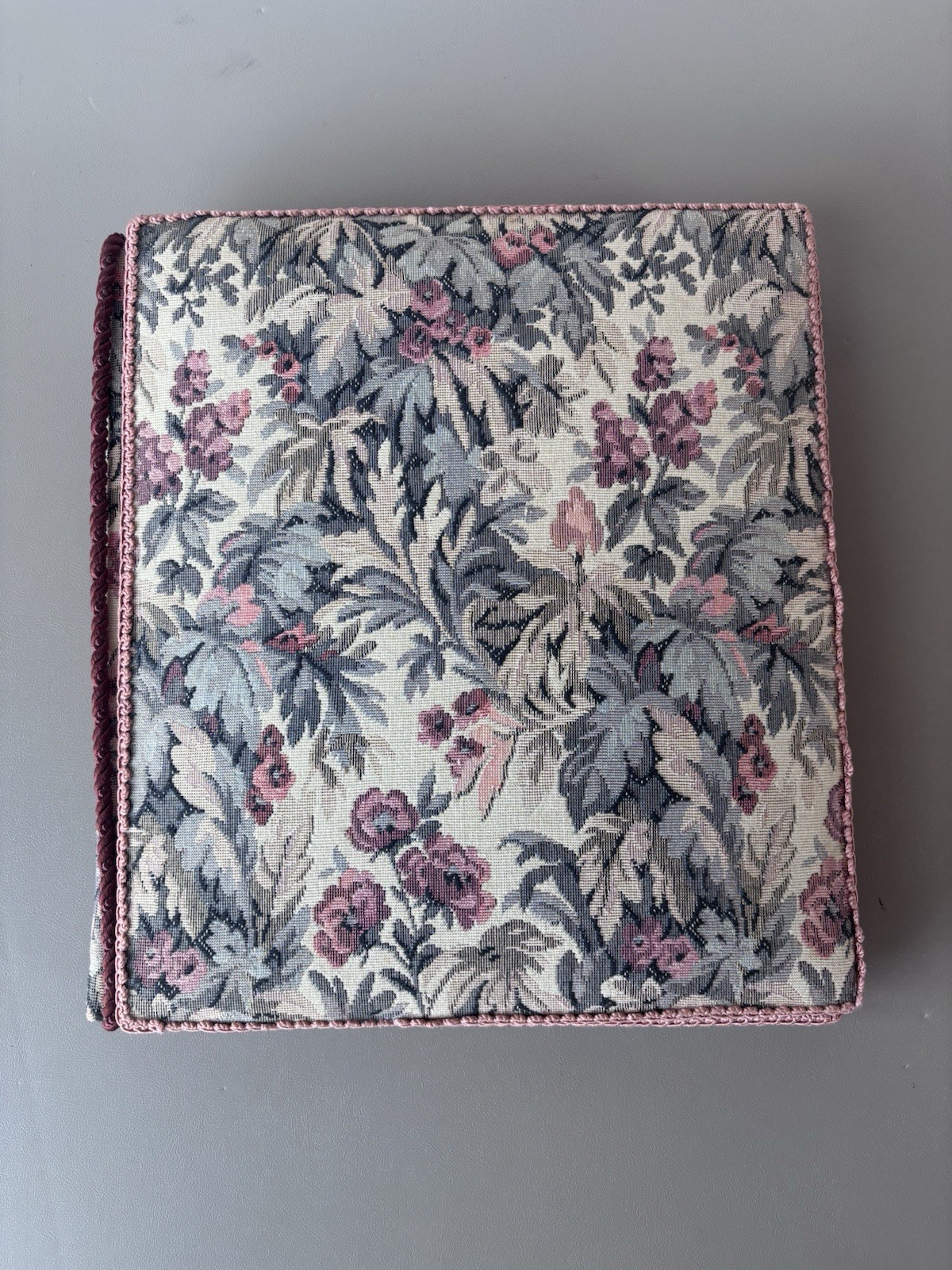 10″ x 12″ Floral Tapestry Album Photos Documents Keepsake 20 8.5″ x 11″ Pages