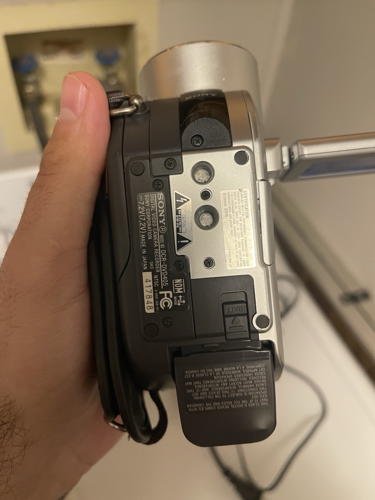 Sony Handycam DCR-DVD405 Digital DVD Video Camera Camcorder