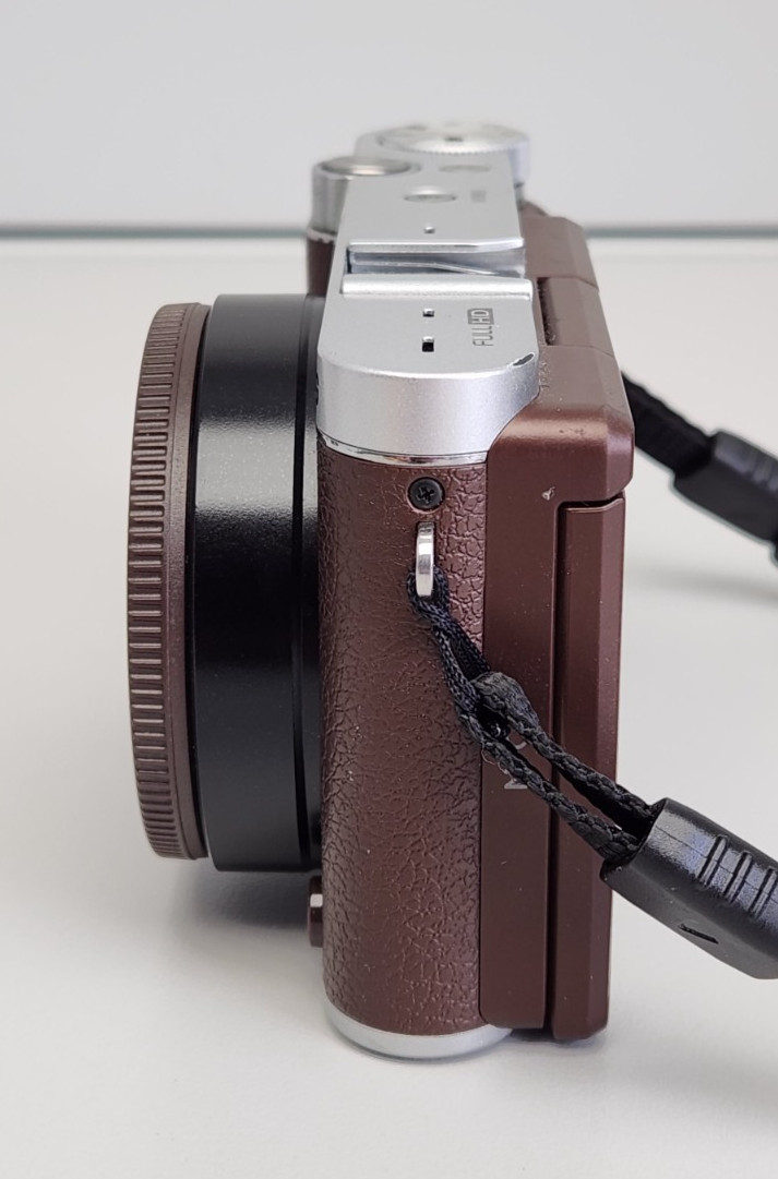 Samsung NX3000 20.3MP APS-C Mirrorless Digital Camera Brown, 16-50mm ED OIS Lens