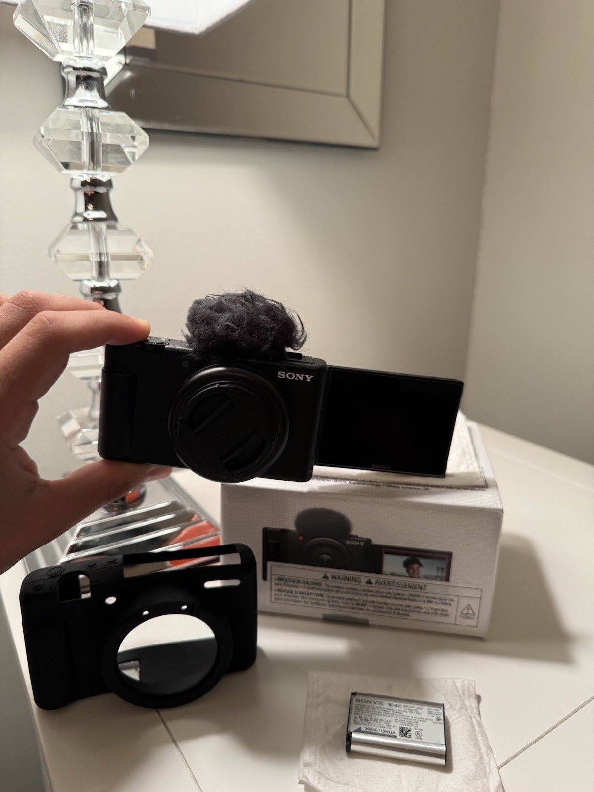 Sony ZV-1F 20.1MP 4K f/2 Vlogging Digital Camera – Black