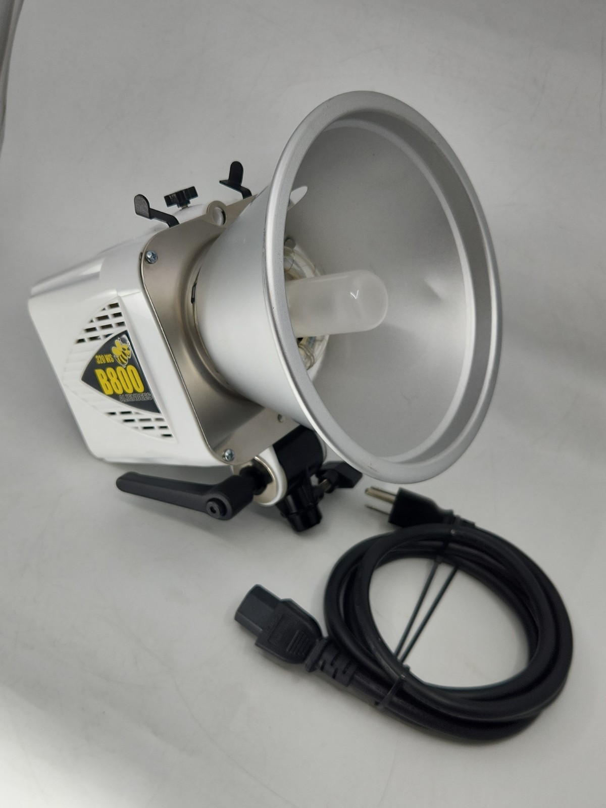Paul C Buff AlienBees B800 320WS Monolight Flash Head White Studio Strobe Tested