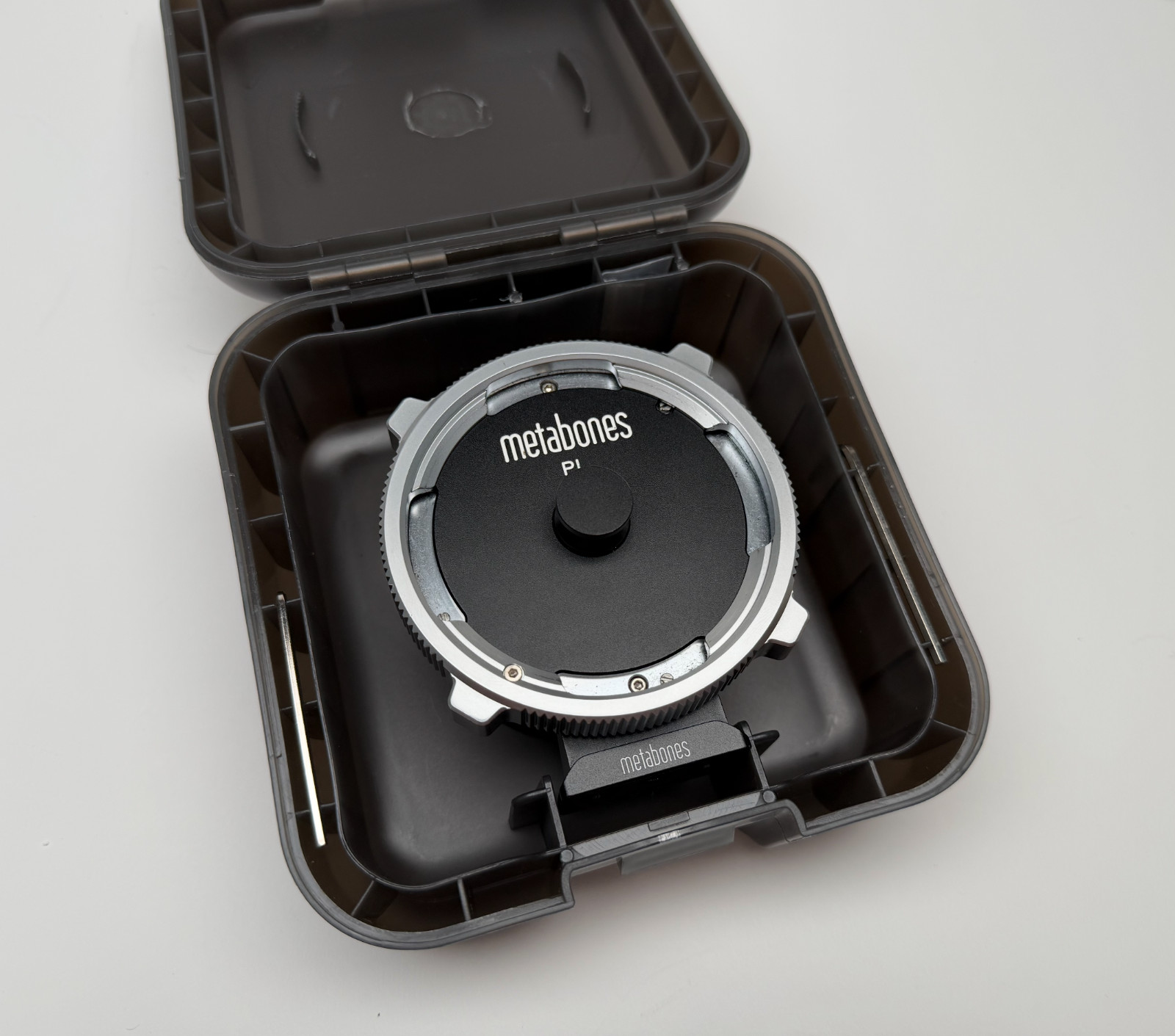 Metabones PL-RF Cine Lens Adapter for ARRI PL Mount Lens to Canon RF Mount Body