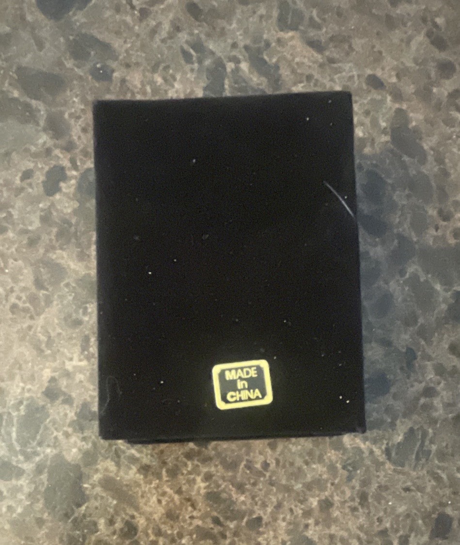New Travel/Pocket 2×3 Photo Album Gold-Tone And Black Design Holds 40 Photos