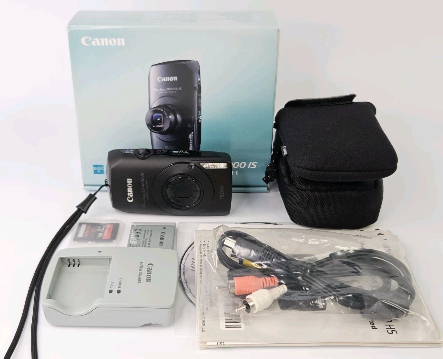 Canon PowerShot SD4000 IS Digital Camera w/Box 32GB SD Card & Case, Cables MINT!