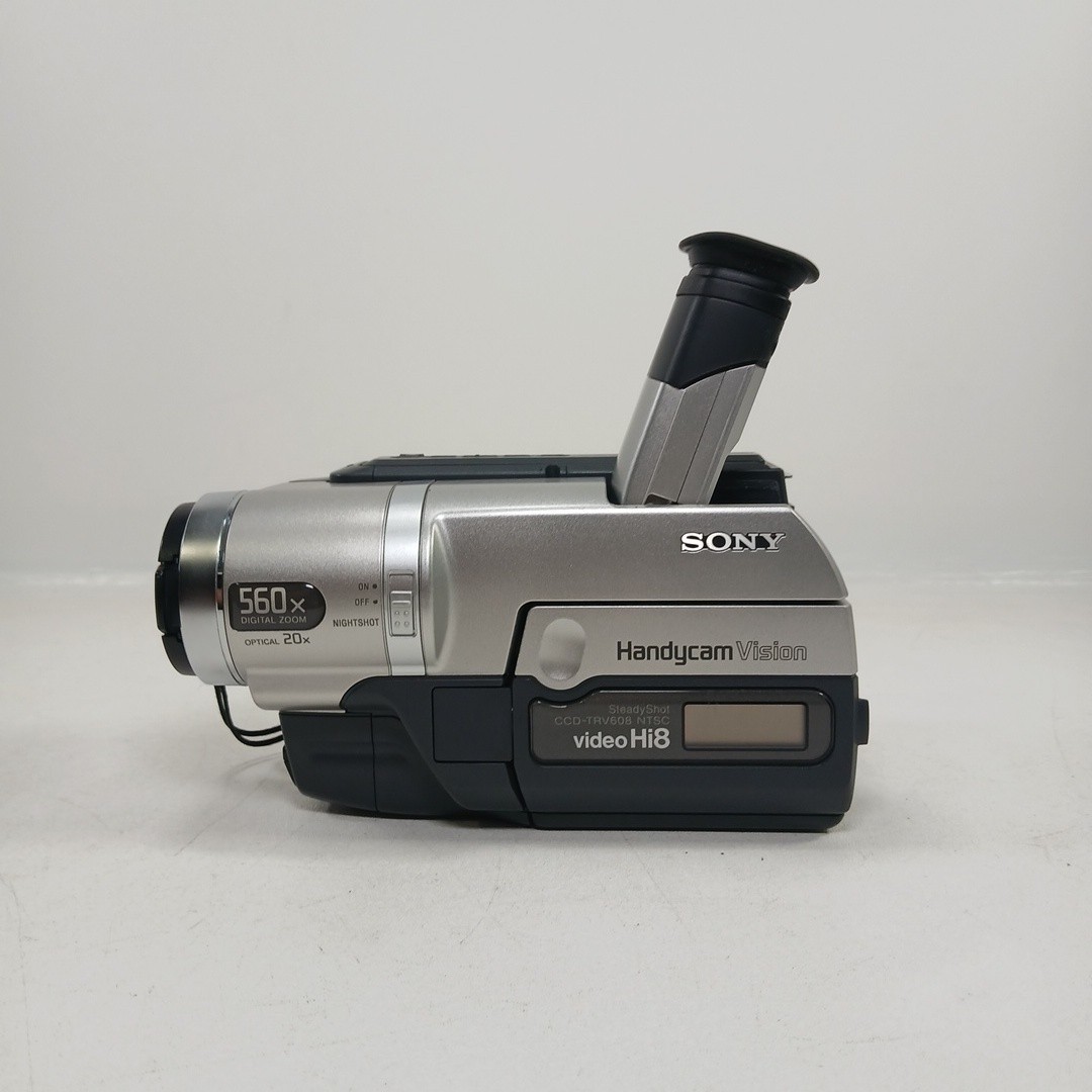 Sony Handycam Vision CCD-TRV608 NTSC Video Hi8 Camcorder Tested & Works