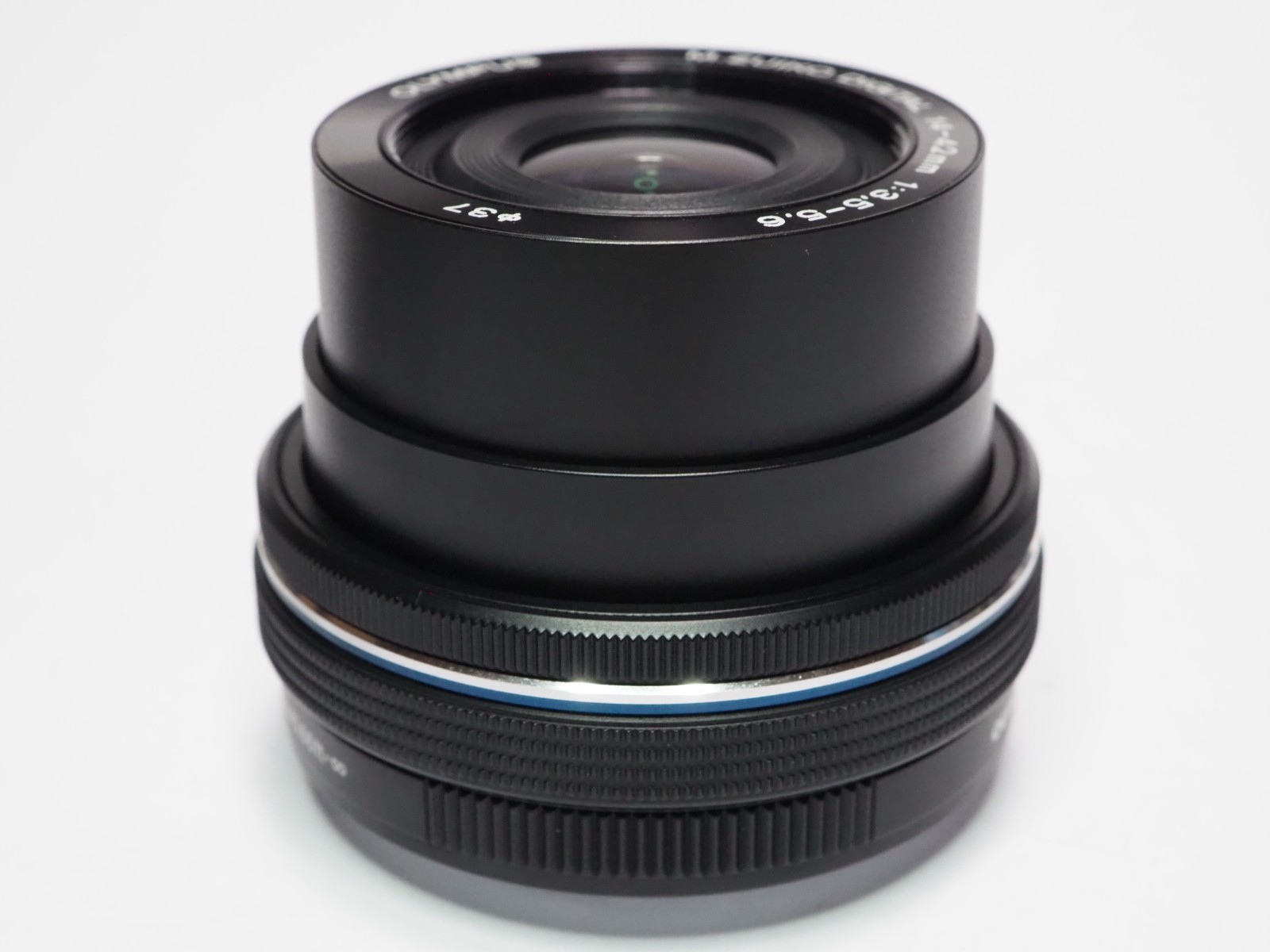 [Near MINT w/Caps] Olympus M.Zuiko 14-42mm f/3.5-5.6 EZ Pancake Lens Black
