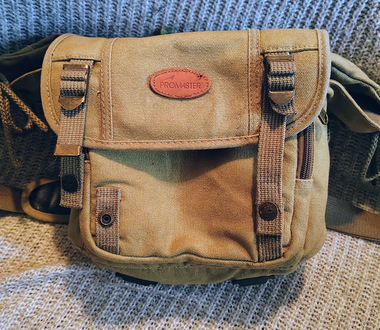 ProMaster Padded Camera Carry/Shoulder Bag w/ Strap, Accessory Compartments