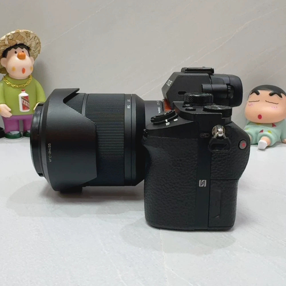 Sony Alpha A7 II Appareil Photo Hybride + Objectif 28-70mm f/3.5-5.6 — État 95%
