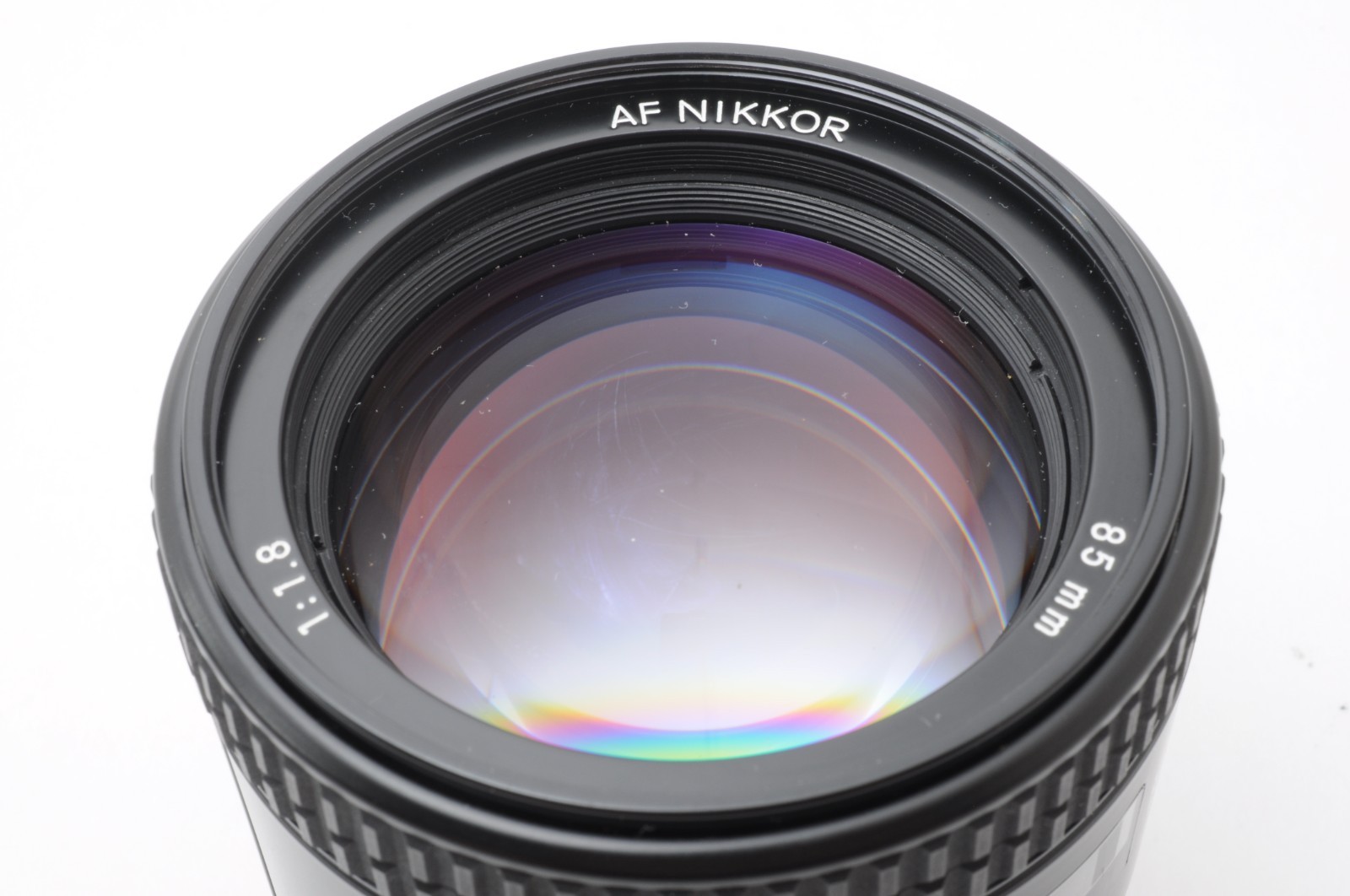 Nikon AI AF Nikkor 85mm F/1.8 Lens [Near MINT] with Front Rear Cap Hood.