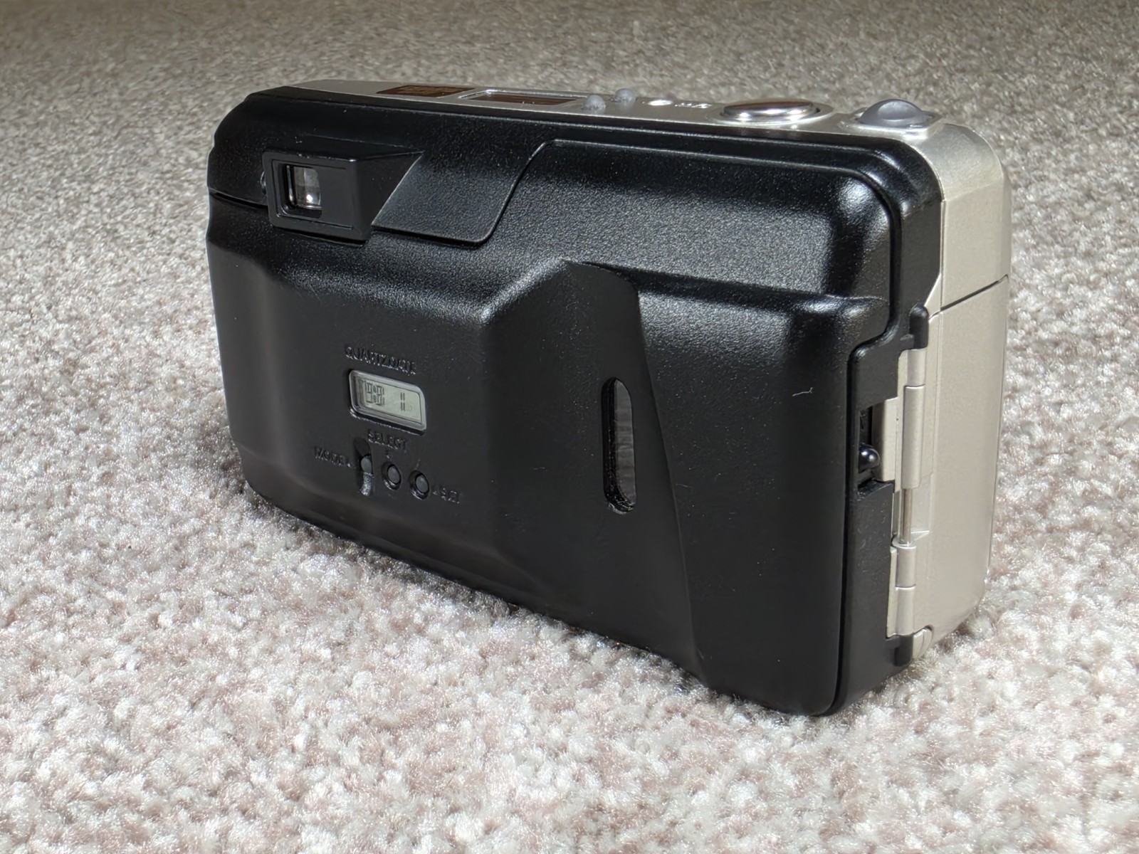 Olympus Infinity Zoom 105 35mm Point & Shoot Film Camera -Not Film Tested *read*