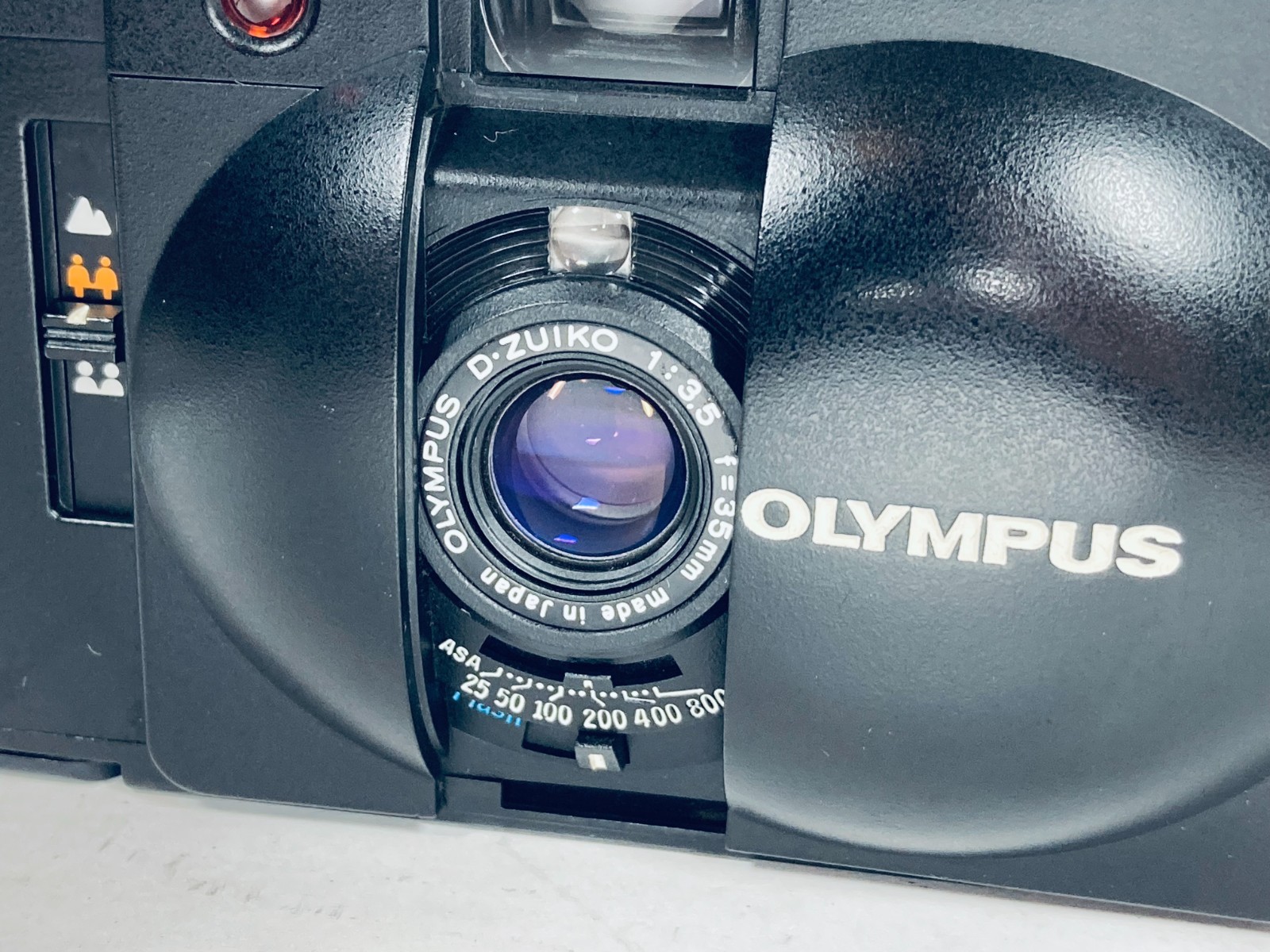[NEAR MINT] Olympus XA2 A11 Black 35mm Point & Shoot Film Camera From JAPAN