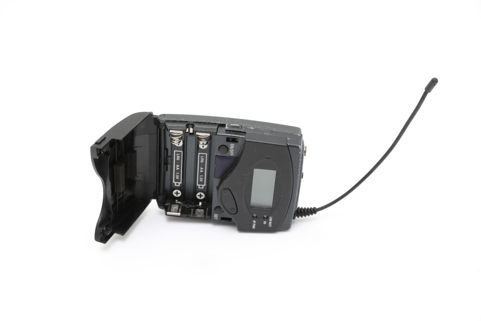 Sennheiser SK 100 G4 Wireless Bodypack Transmitter (Freq A)-Fair Condition; Mute