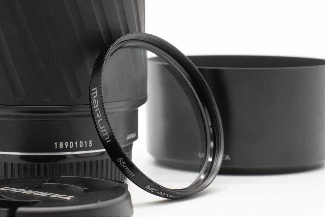 1-Month Warranty. Minolta 100 F2.8 Macro Lens. Functionality Checked.