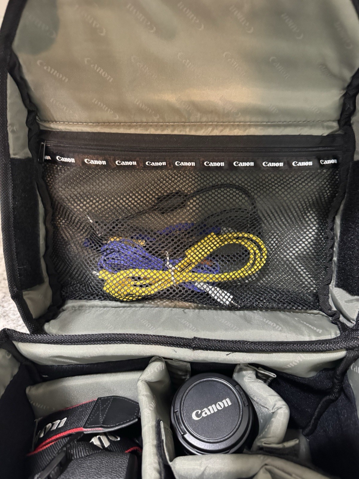 Canon Rebel XSi Digital Camera EFS 55-250mm 18-55mm Lenses And Accessories