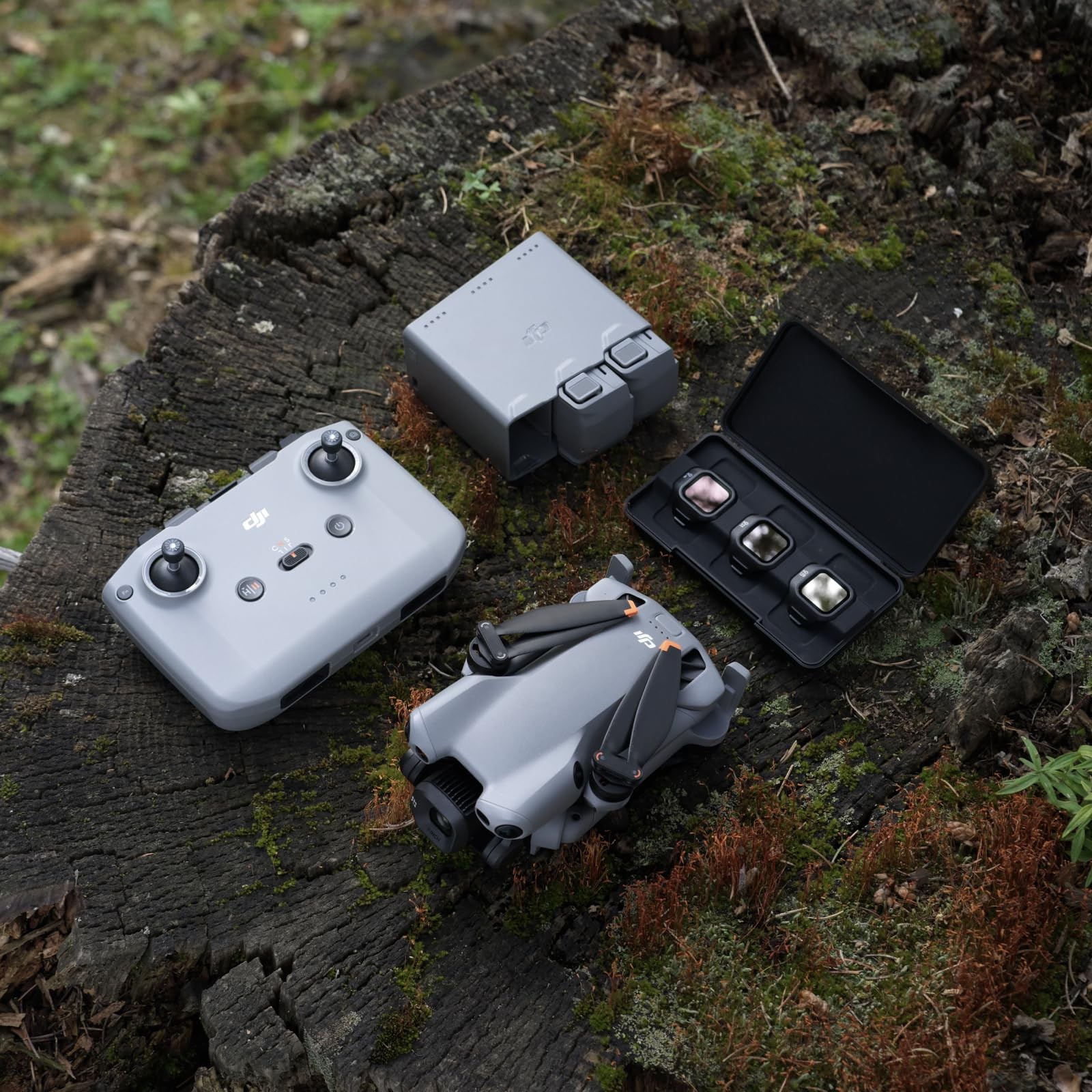 DJI Mini 5 Pro Drone Fly More Combo (DJI RC-N3)