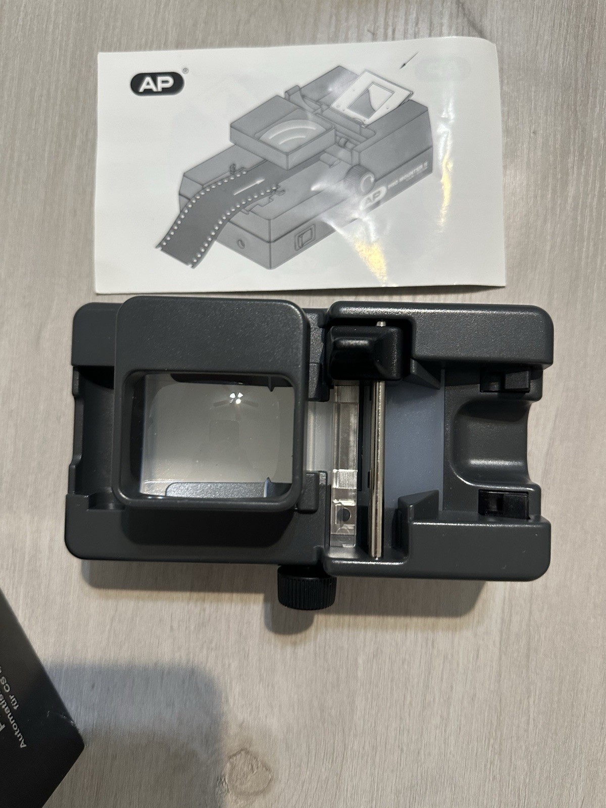 AP PRO MOUNTER II Automatic Mounting Desktop Device Black for CS Type II Slides