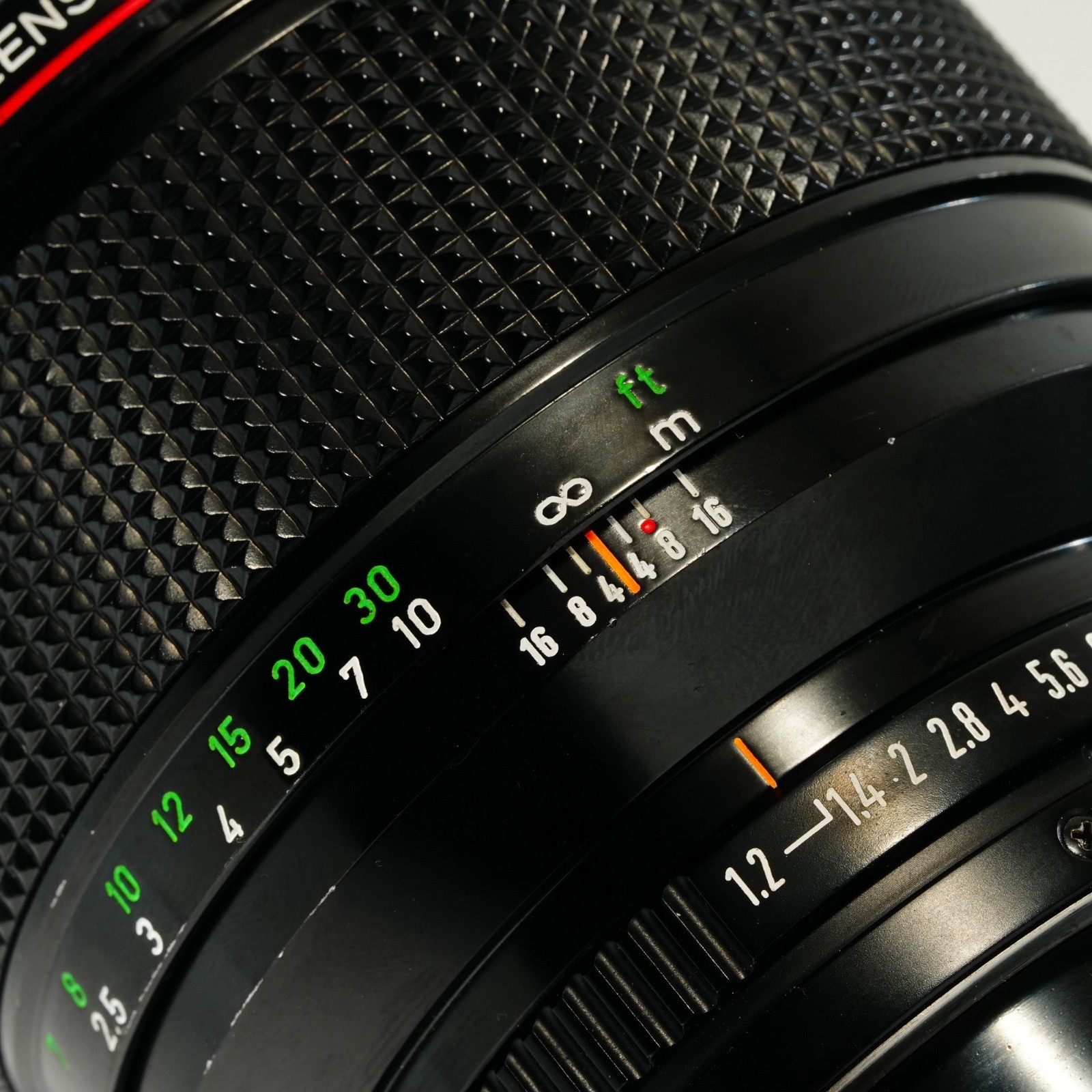 [Pro Tested] Canon New FD 85mm f/1.2 L Telephoto Lens FD Mount portrait 321