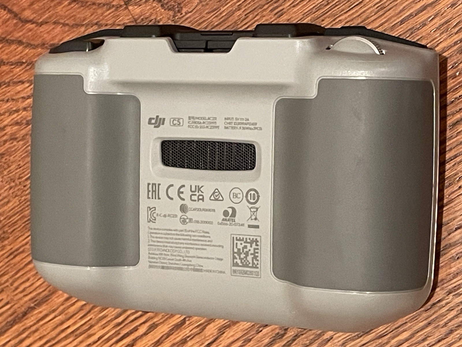 DJI Mini 2 SE Mini Drone W/ Remote Controller