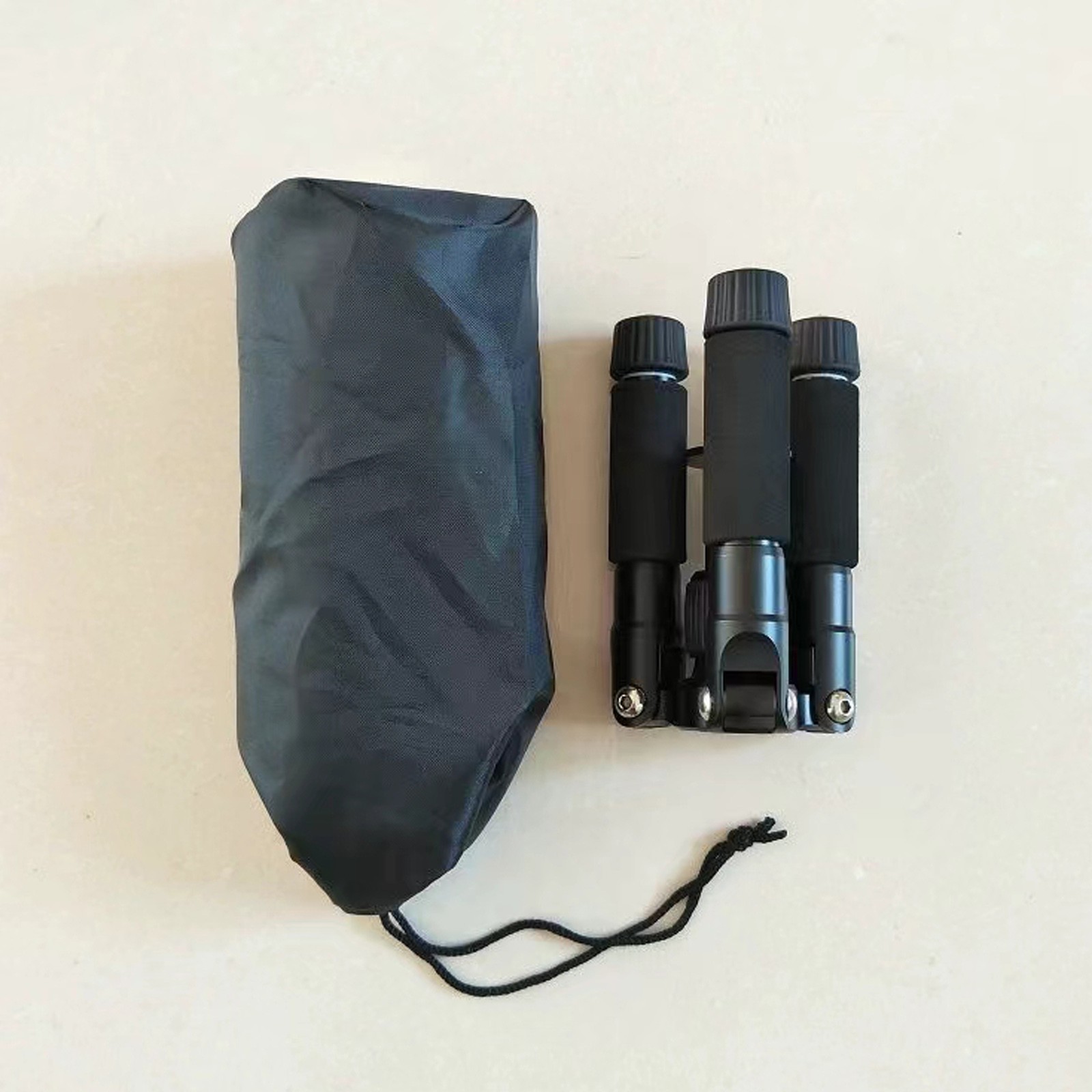 Mini Desktop Tripod Portable Tripod Compact Aluminum Tripod for DSLR Camera