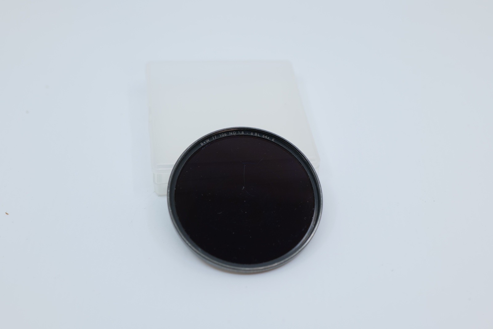 B+W 77mm 106 Neutral Density ND 1.8 6 stop 64x BL Filter