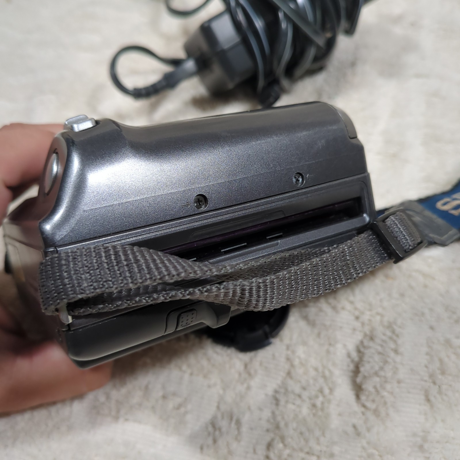Sony Mavica MVC-FD85 1.3MP Digital Camera – Black READ