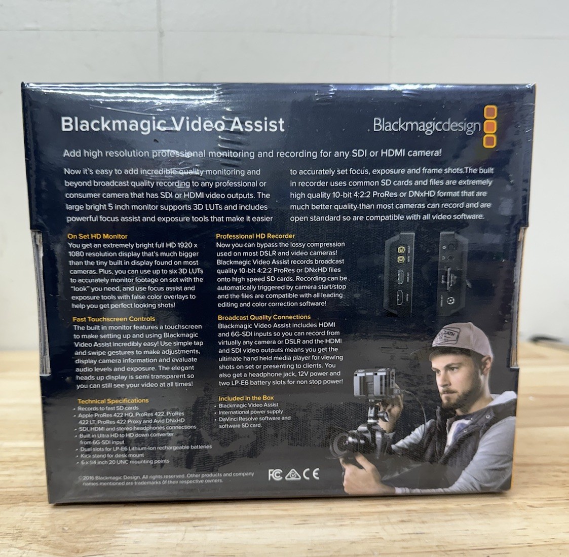 Blackmagic Design Video Assist HYPERD/AVIDAS5HD W/ DaVinci Resolve 12 SEALED!
