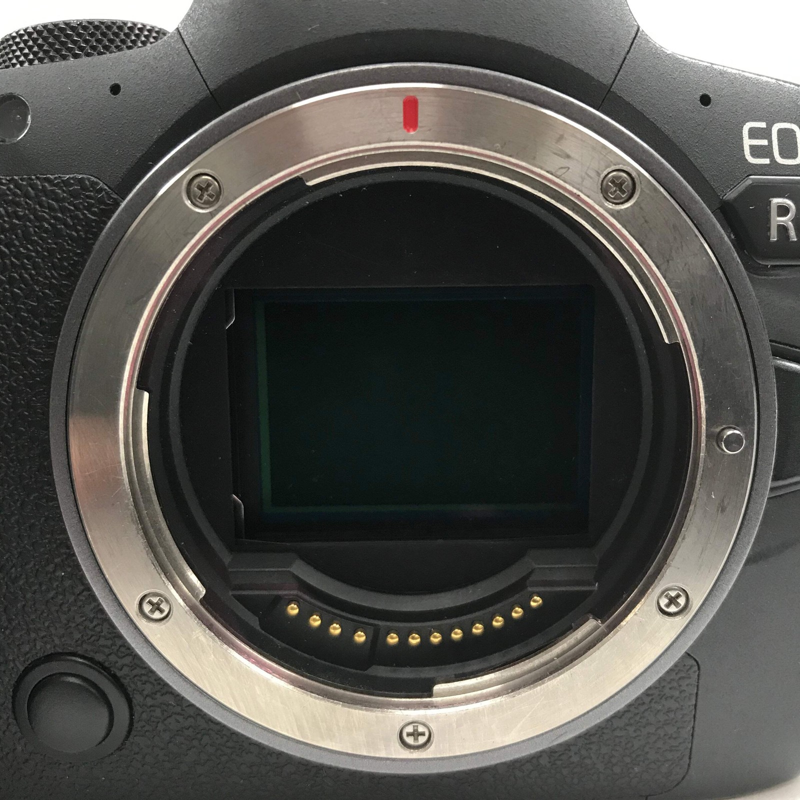Broken Canon EOS R6 32.5MP Full Frame Mirrorless Digital Camera