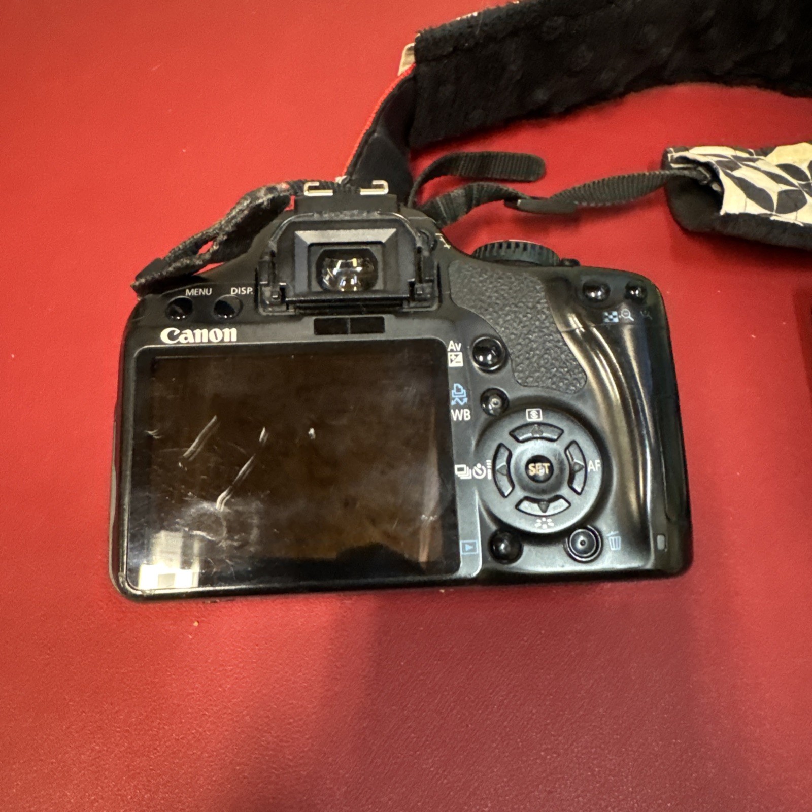 Canon EOS Rebel XSi 12.2MP Digital SLR DSLR Camera
