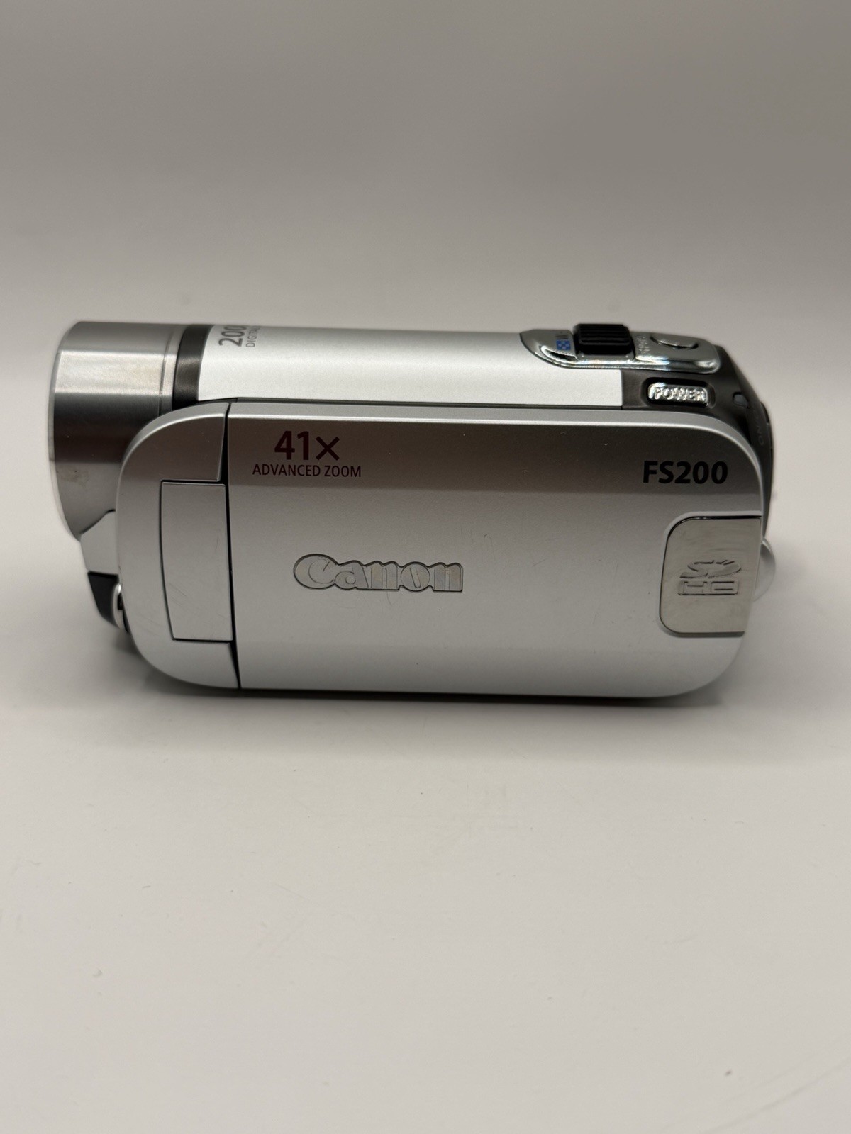Canon FS200 Standard Definition Camcorder (Silver)