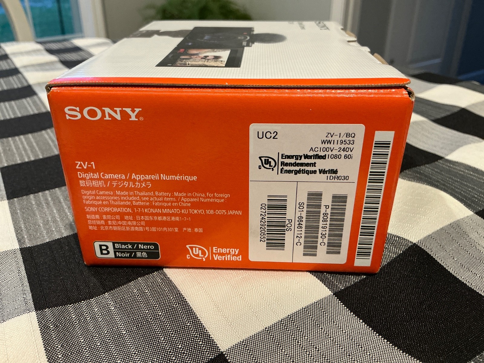 Sony Cyber-shot ZV-1 20.1MP Compact Digital Vlog Camera, Brand new in Box
