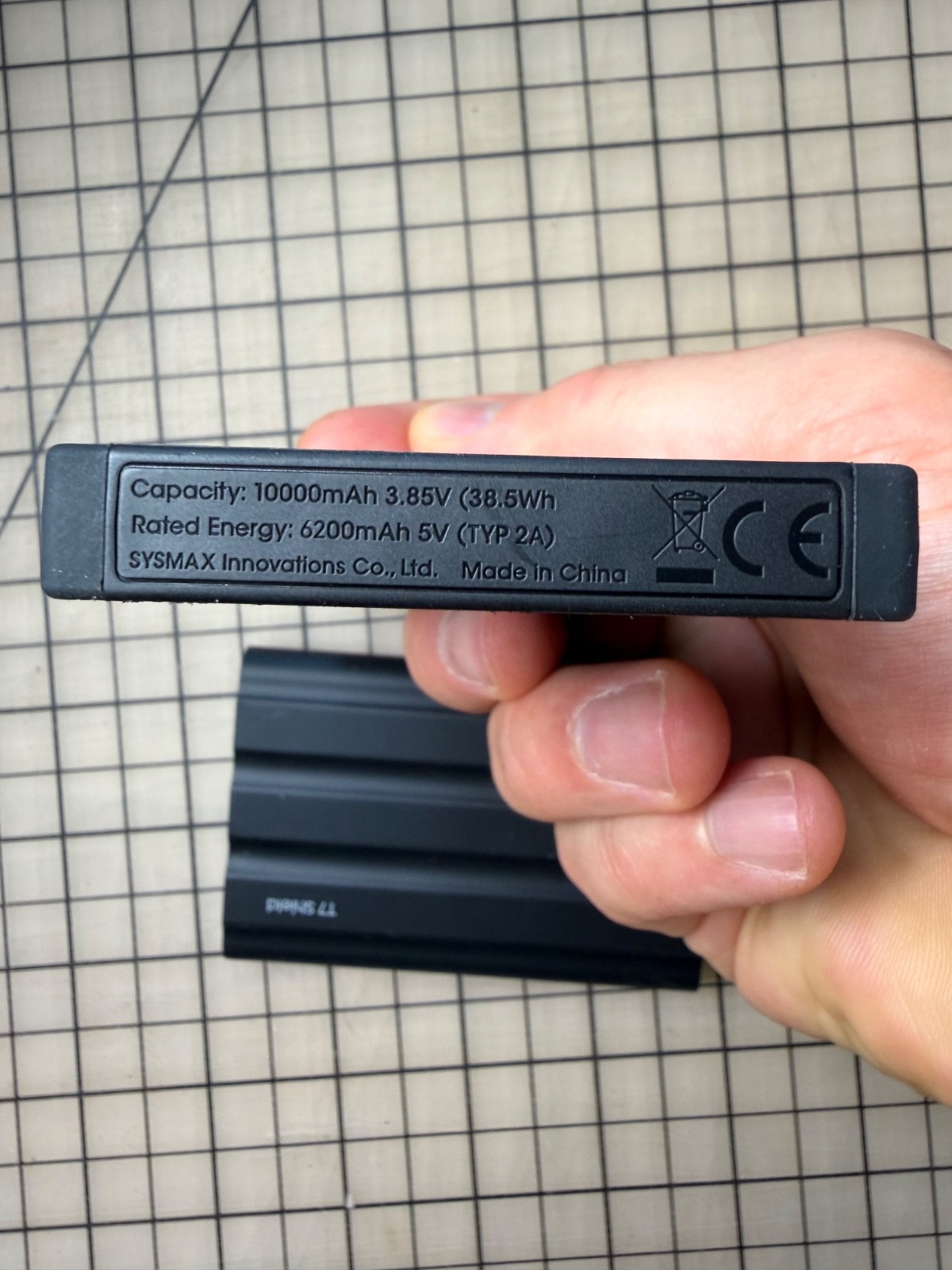 iPhone ProRes Video Rig Bundle – Samsung T7 Shield 2TB Nitecore 10K Hub MagSafe