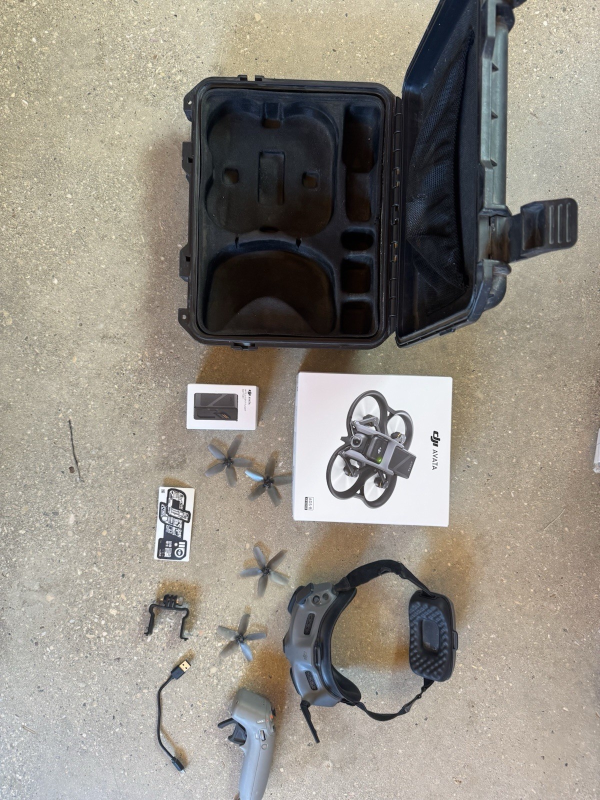 New DJI Avata and Used DJI Googles 2 with Motion Controller + Waterproof Case