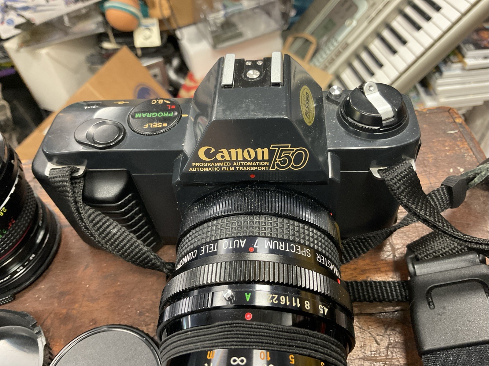 CANON T50 Auto exposure 35mm SLR FILM CAMERA W/ 3 lenses case Vintage Film
