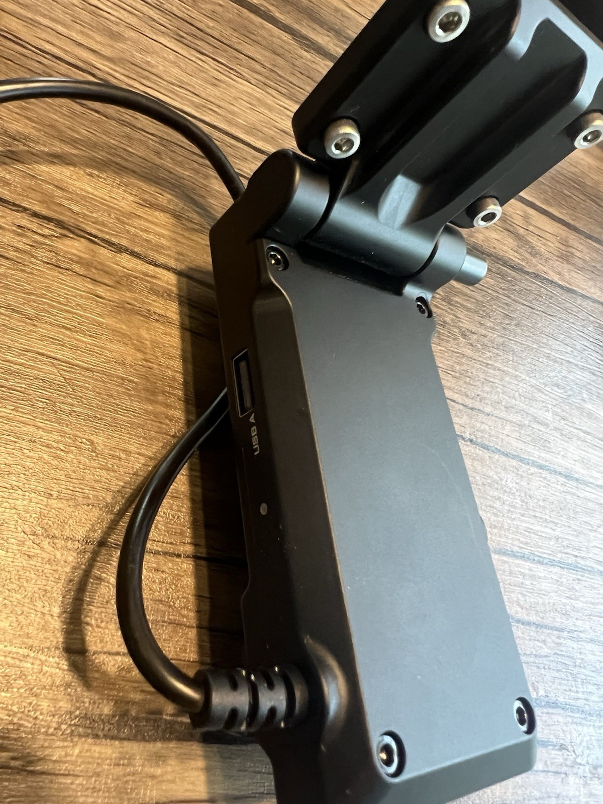 Tilta V-Mount Battery Plate PD 60W 20W USB-C 14.8V w/ XLR Cable
