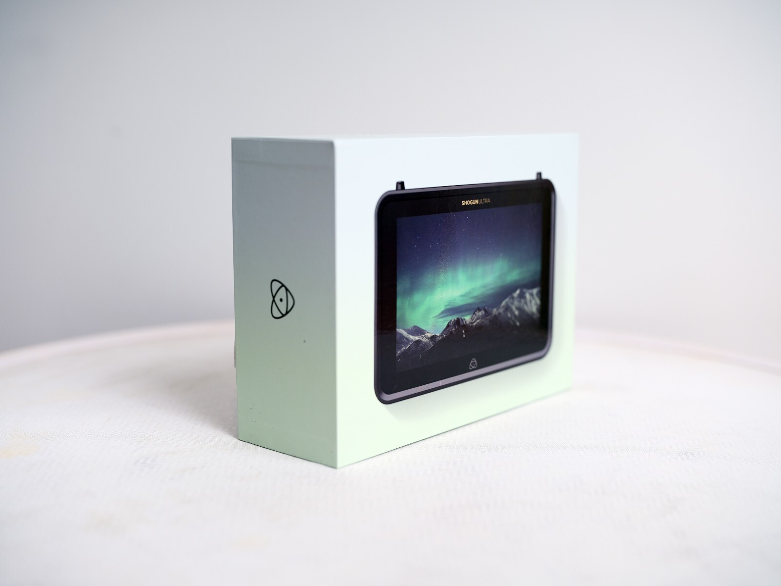Atomos Shogun Ultra 8K + 2 Angelbird 2TB AtomX SSDmini + Atomos Accessory Kit