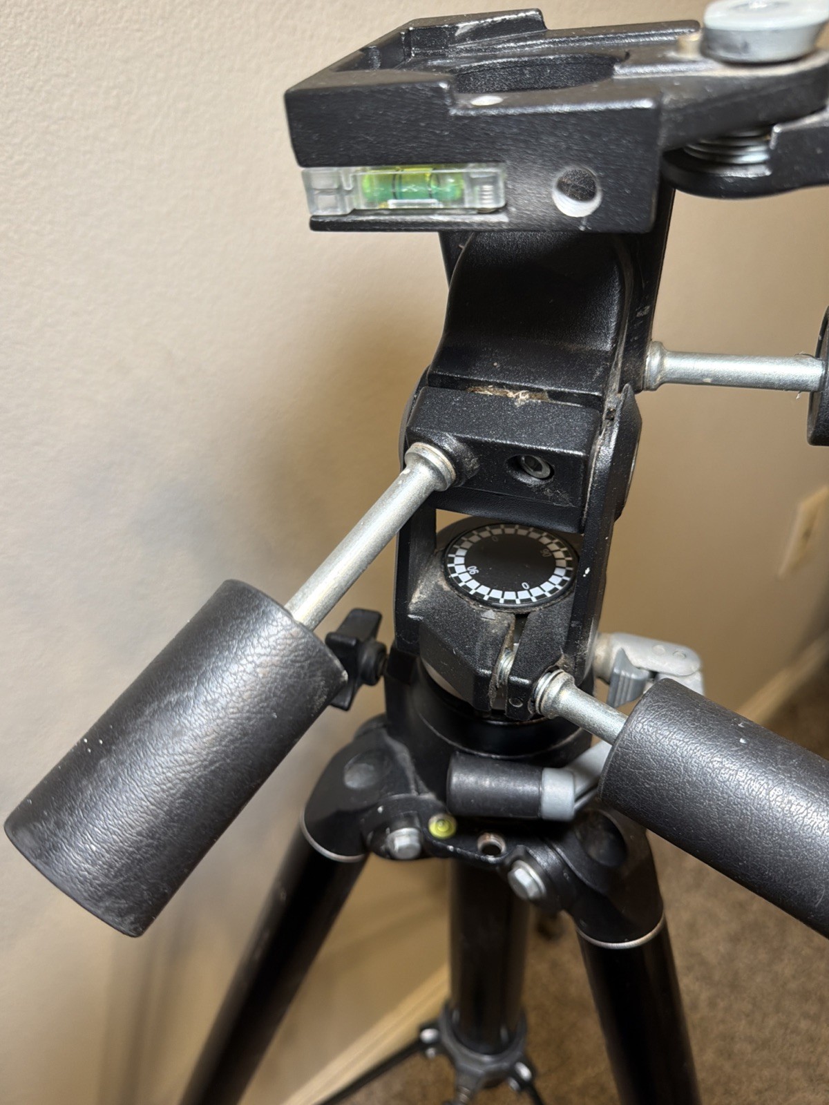 Manfrotto 074B Professional Tripod With Manfrotto # 29 Mk2 Head