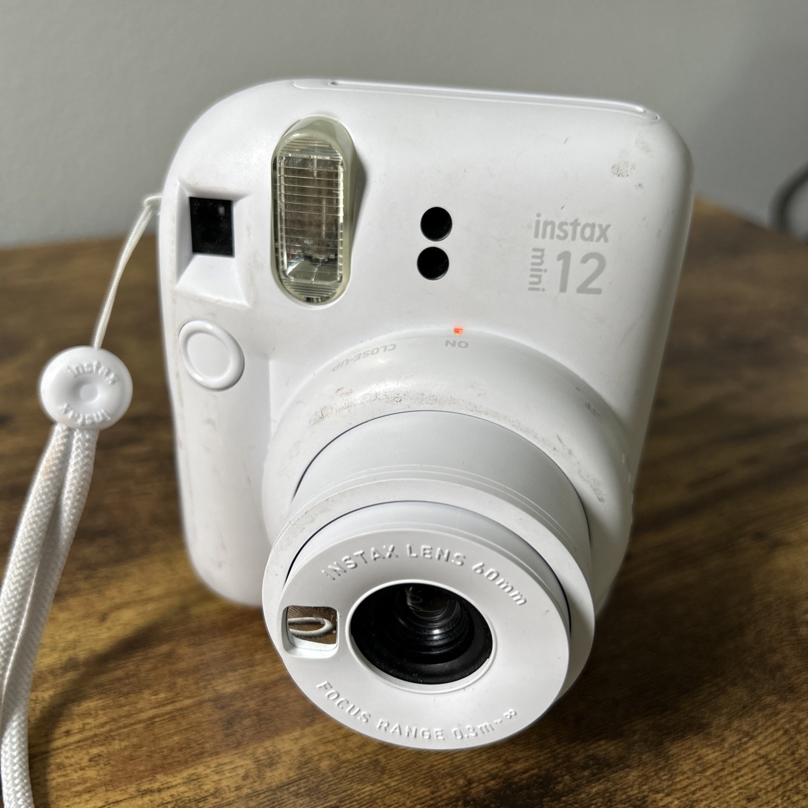Fujifilm Instax Mini 12 Instant Camera Clay White – Tested Working