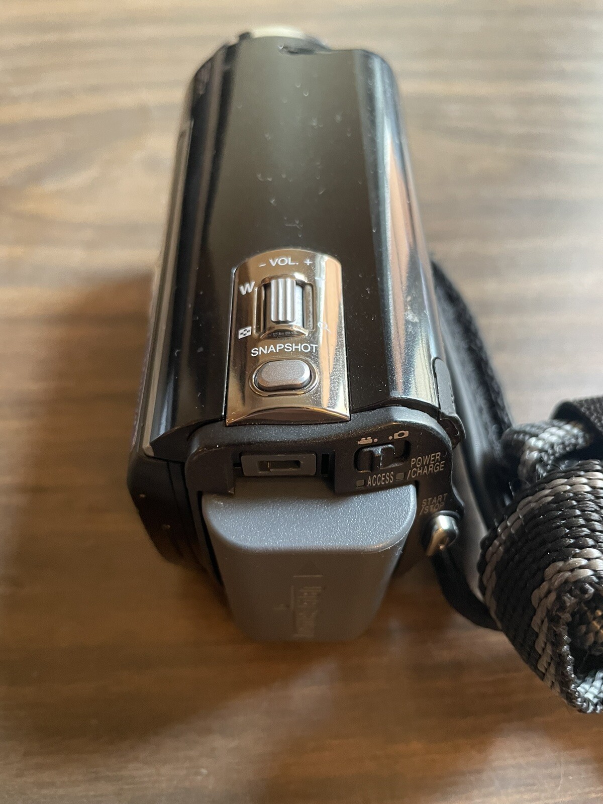 JVC Everio GZ-MG360 (60 GB) Hard Drive Camcorder
