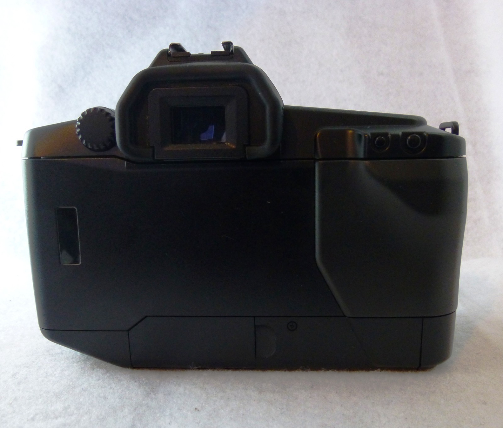 Canon EOS RT Camera AF Zoom Lens JAPAN SUPERB TESTED NO SCRATCHES NEW BATTERY