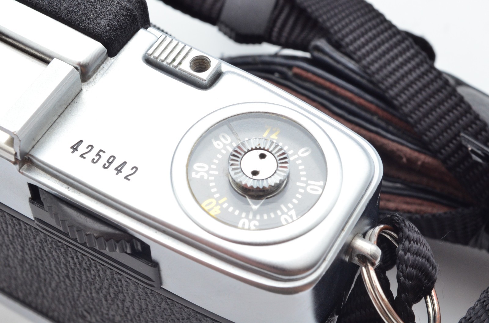 N.MINT Olympus PEN-S Half Frame 35mm Film Camera D.Zuiko 30mm F2.8 Japan Tested