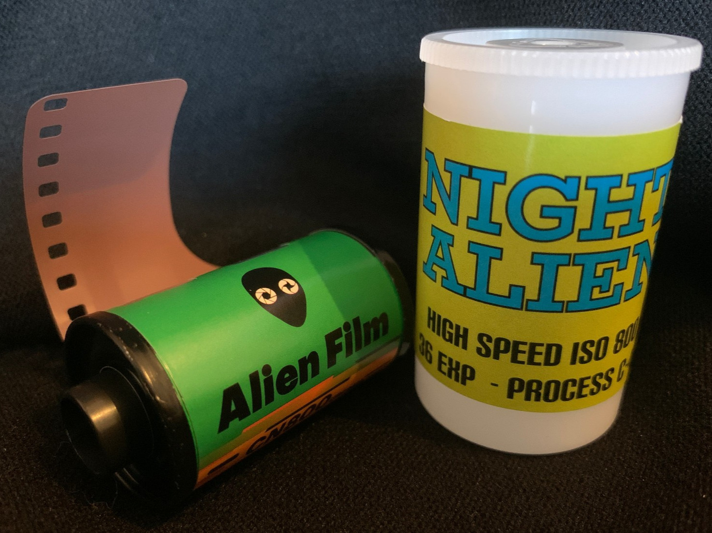 NIGHT ALIEN – 35mm Color Negative High Speed Film 800D – 36 exp C-41 BRAND NEW