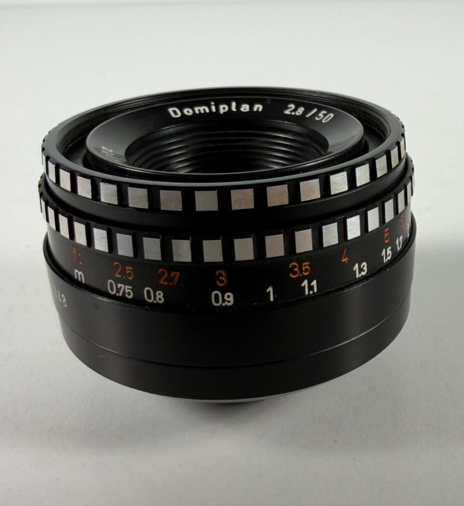 Meyer-Optik Gorlitz Zebra Domiplan 2.8/50mm Lens M42 – Read Description