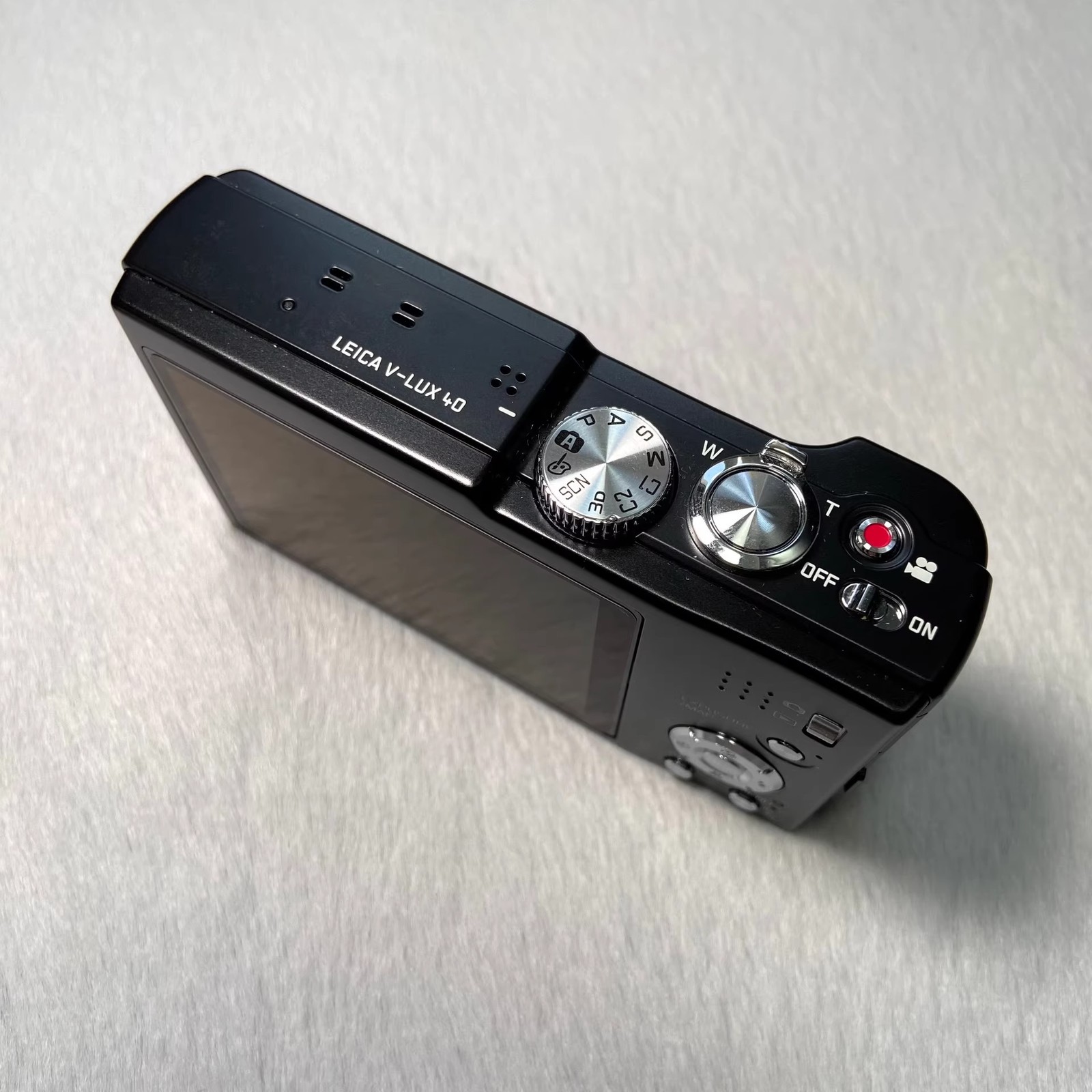 Leica V-LUX 40 Compact Digital Camera includes battery, charger, SD-Tested
