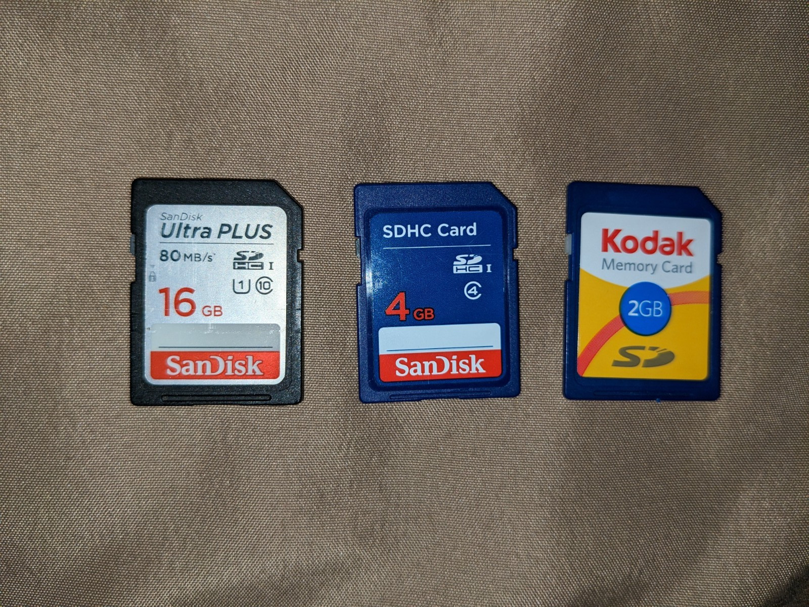 SanDisk Ultra PLUS 16GB Class 10 UHS-1 SD card w/ 4GB and 2GB bonus SD cards