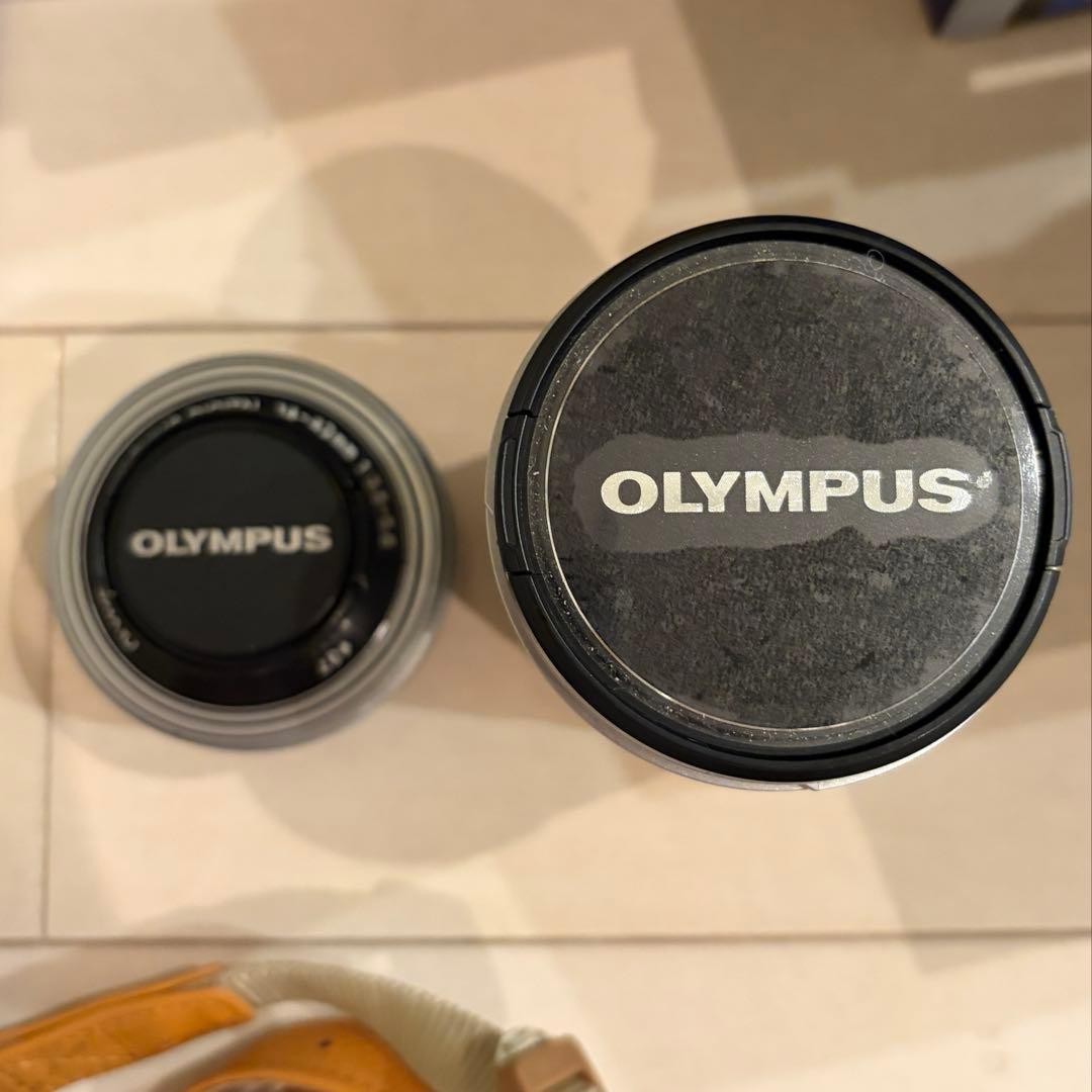 OLYMPUS PEN Lite E-PL7 Mirrorless Camera Double Lens Kit