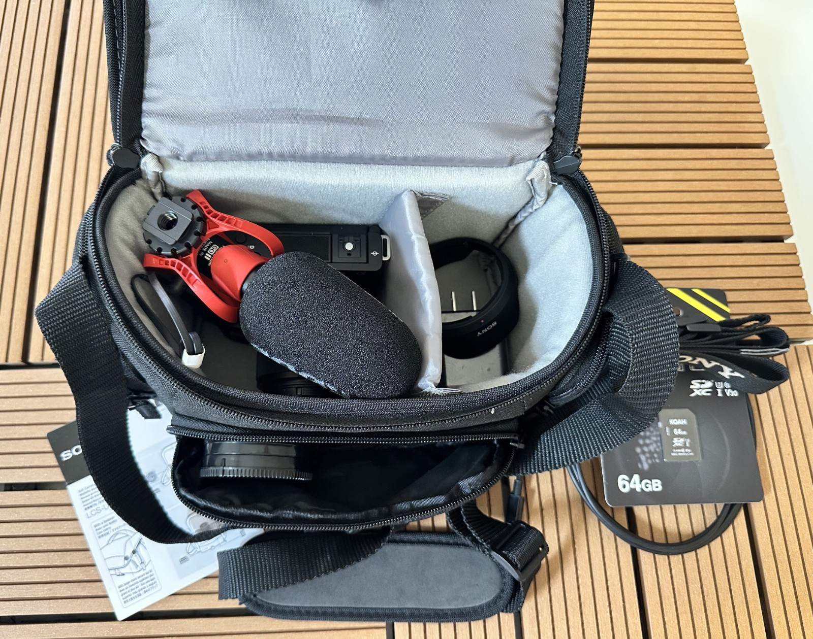 Sony Alpha ZV-E10 Mirrorless with Sony E11 F1.8 Wide Lens & Rode VideoMic GO II