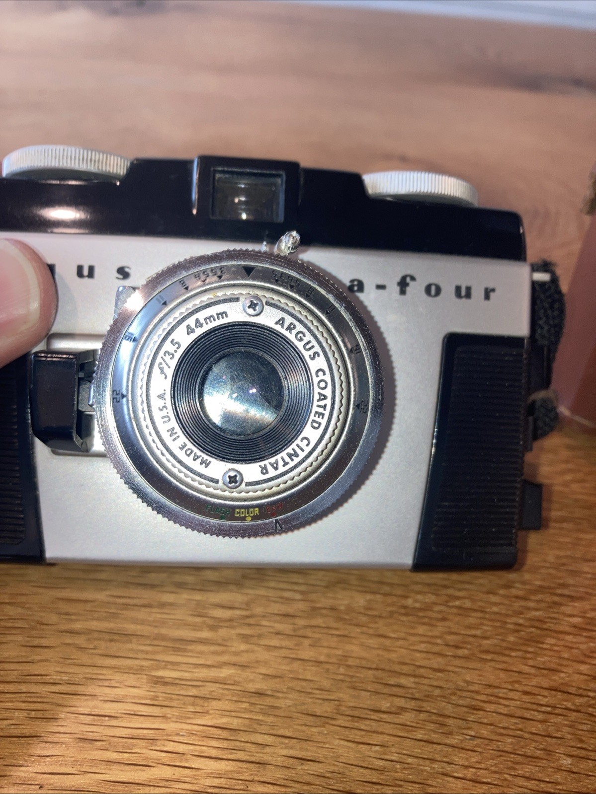 Vintage Argus A-Four 35mm Camera Cintar Lens f/3.5 44mm Leather Case Untested