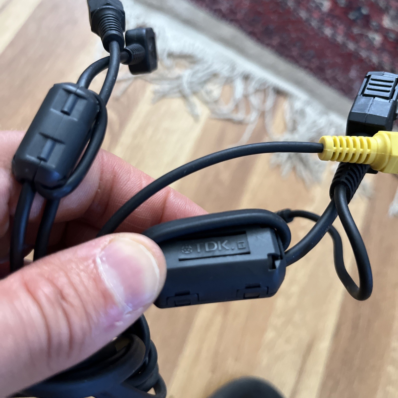 Sony TDK ZCAT 2035-0930 Audio Video USB Cybershot Video Camera Cable – Genuine