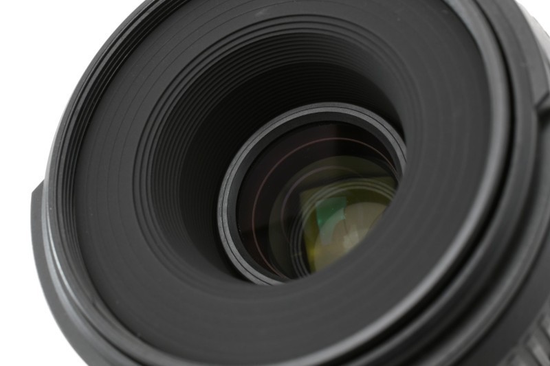 Nikon AF-S Micro NIKKOR 40mm f/2.8 G DX Macro AF Lens for Nikon DSLR [Mint]