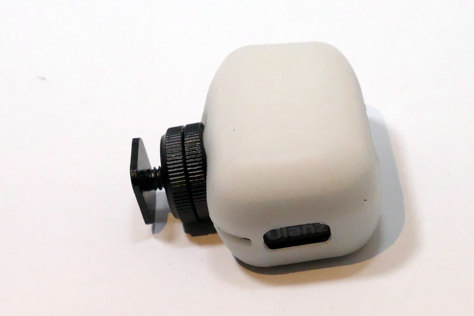 Ulanzi MINI Portable LED Camera / Video for hot shoe digital rechargeable USB